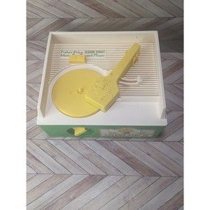 1984 Vintage Fisher-Price Sesame Street Music Box Record Player w/ 5 Records